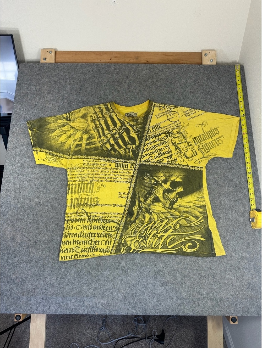 Vintage Y2K MMA Elite T-Shirt Mens 2XL Yellow Skull Graphic Short Sleeve